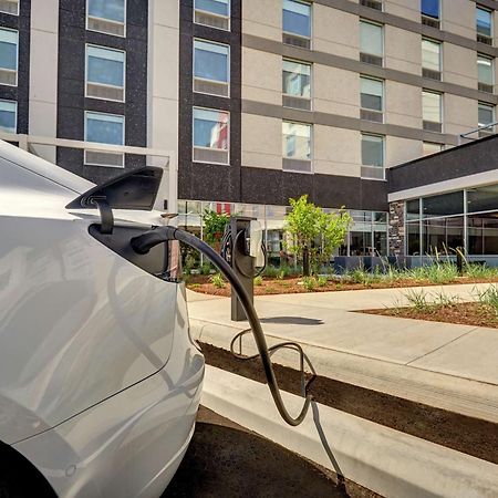 Hilton Garden Inn Toronto/Brampton West, Ontario, Canada Bagian luar foto