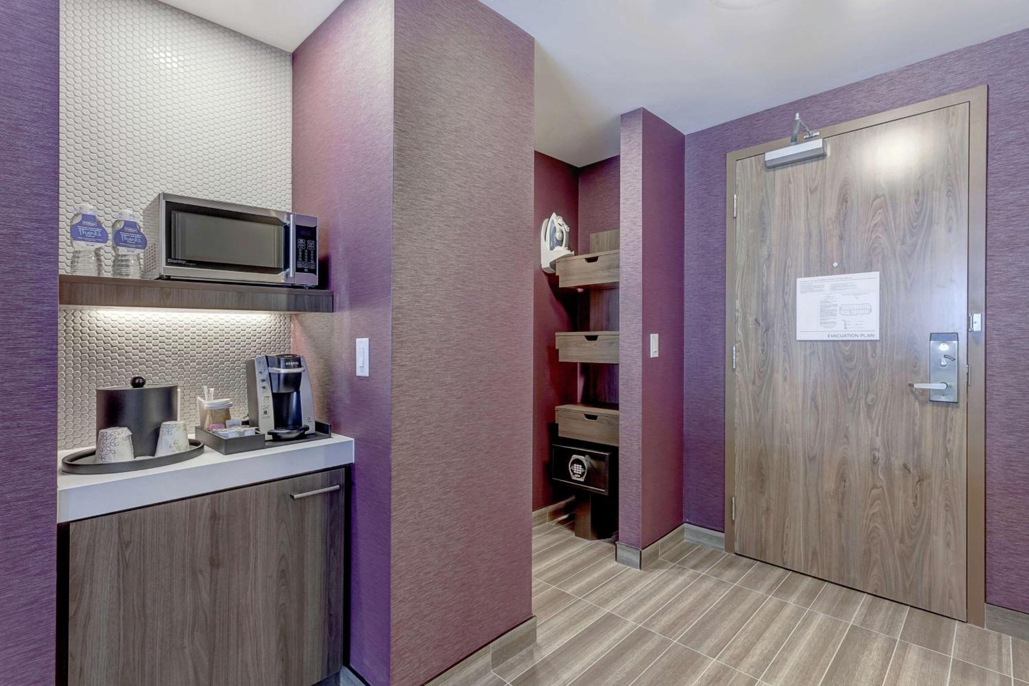 Hilton Garden Inn Toronto/Brampton West, Ontario, Canada Bagian luar foto