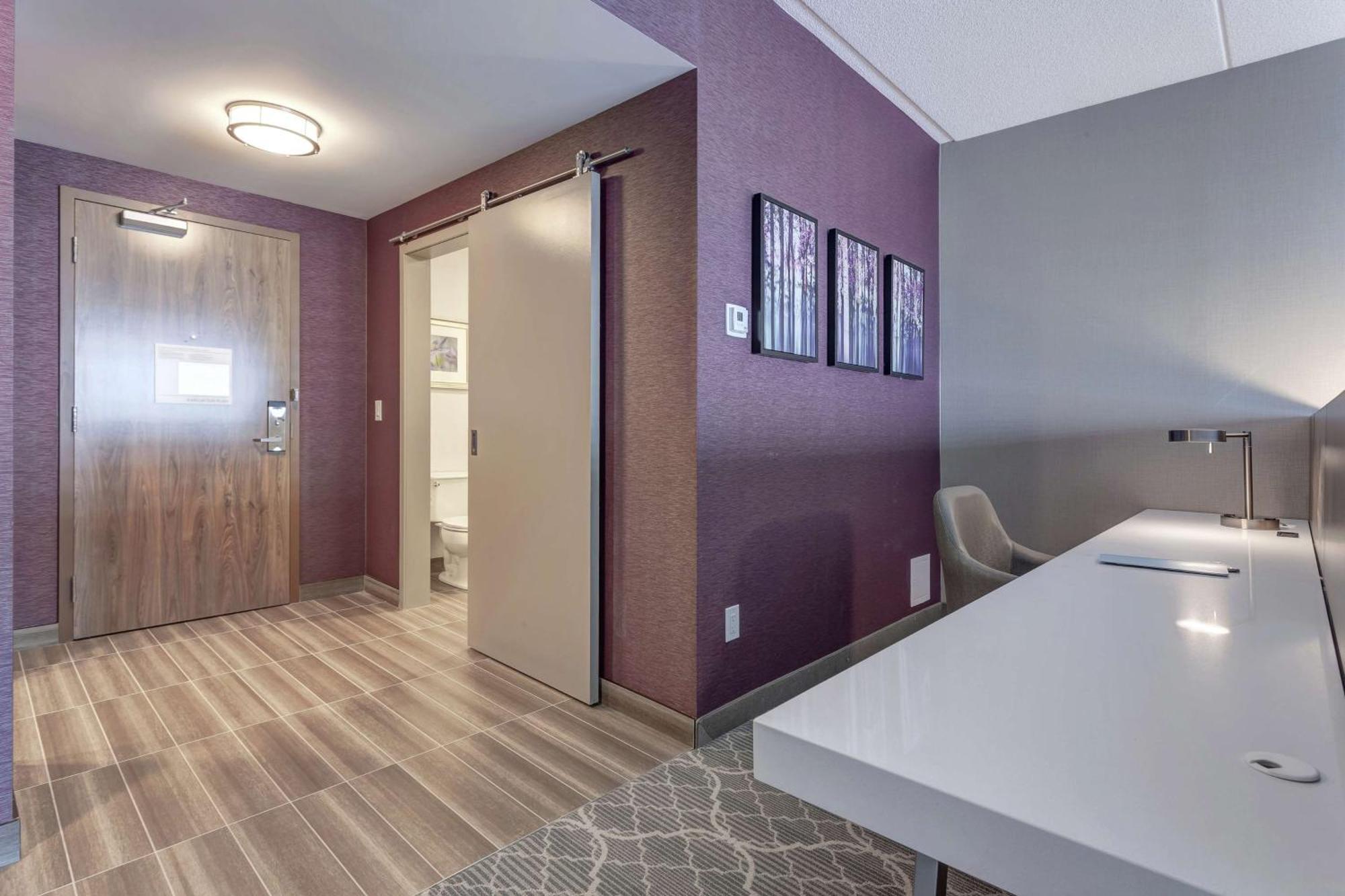 Hilton Garden Inn Toronto/Brampton West, Ontario, Canada Bagian luar foto