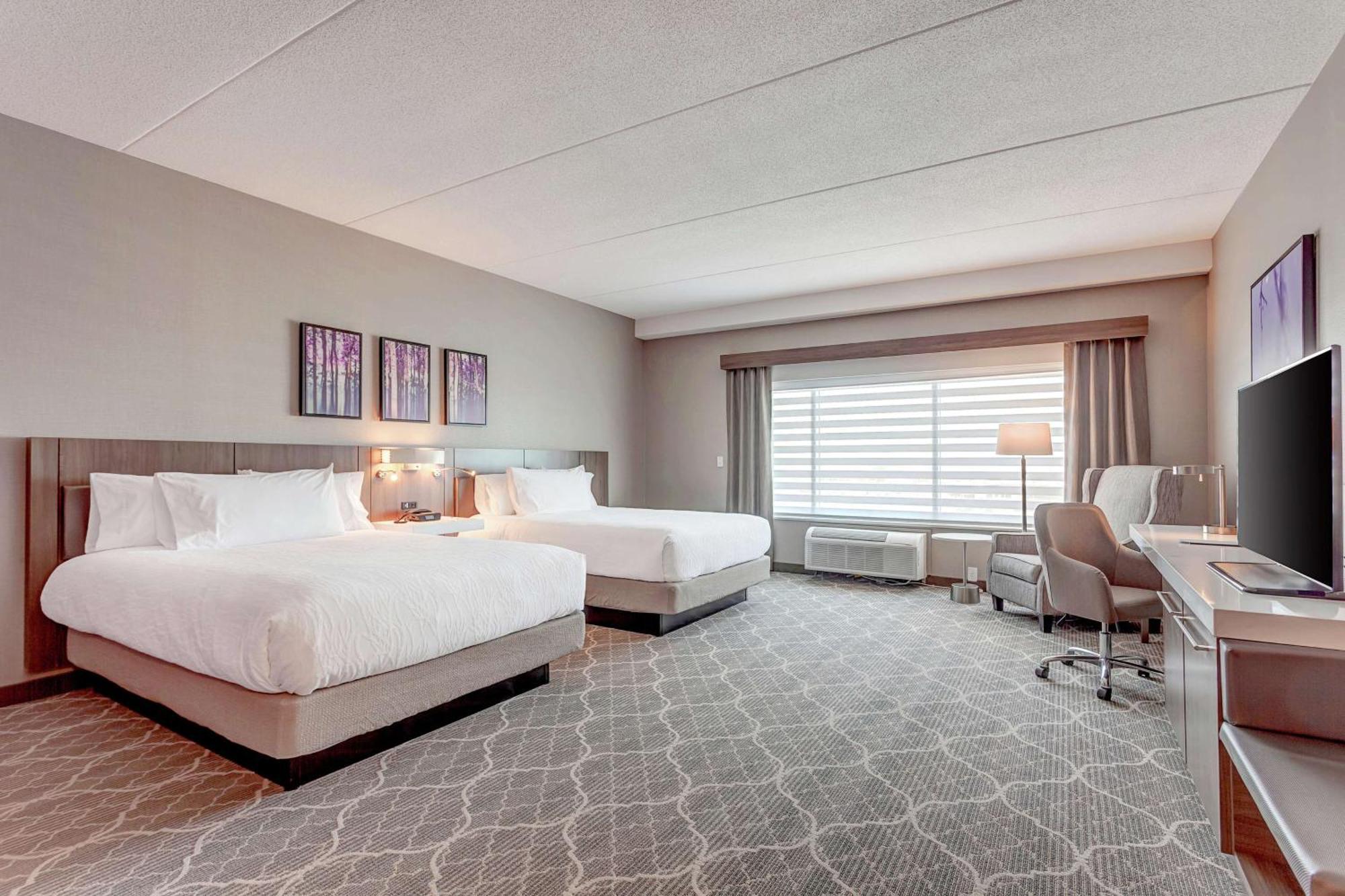 Hilton Garden Inn Toronto/Brampton West, Ontario, Canada Bagian luar foto
