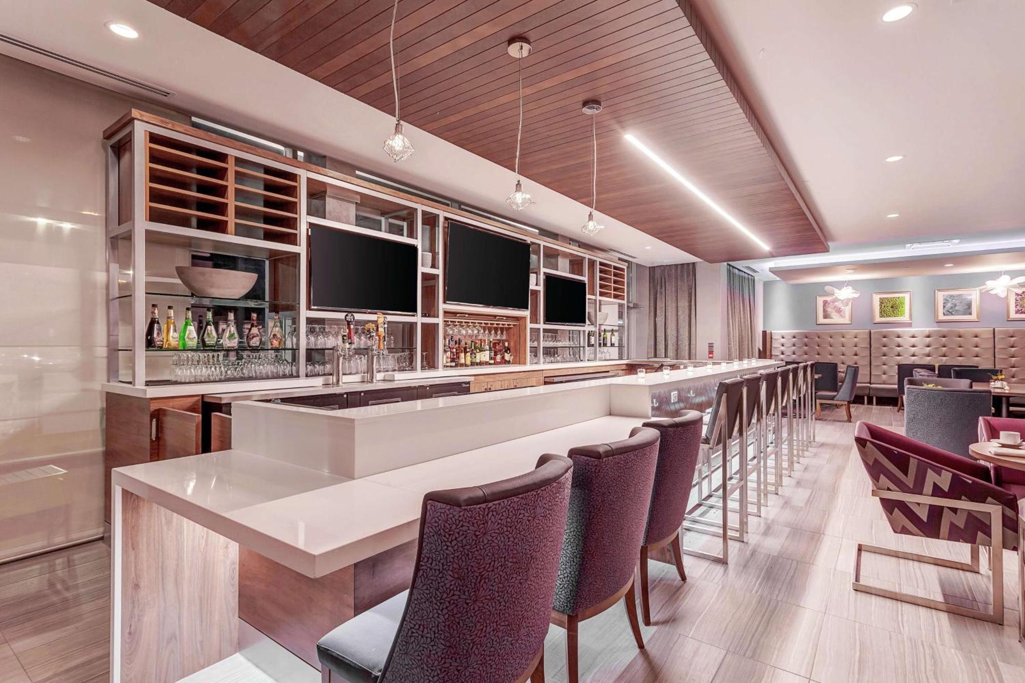 Hilton Garden Inn Toronto/Brampton West, Ontario, Canada Bagian luar foto
