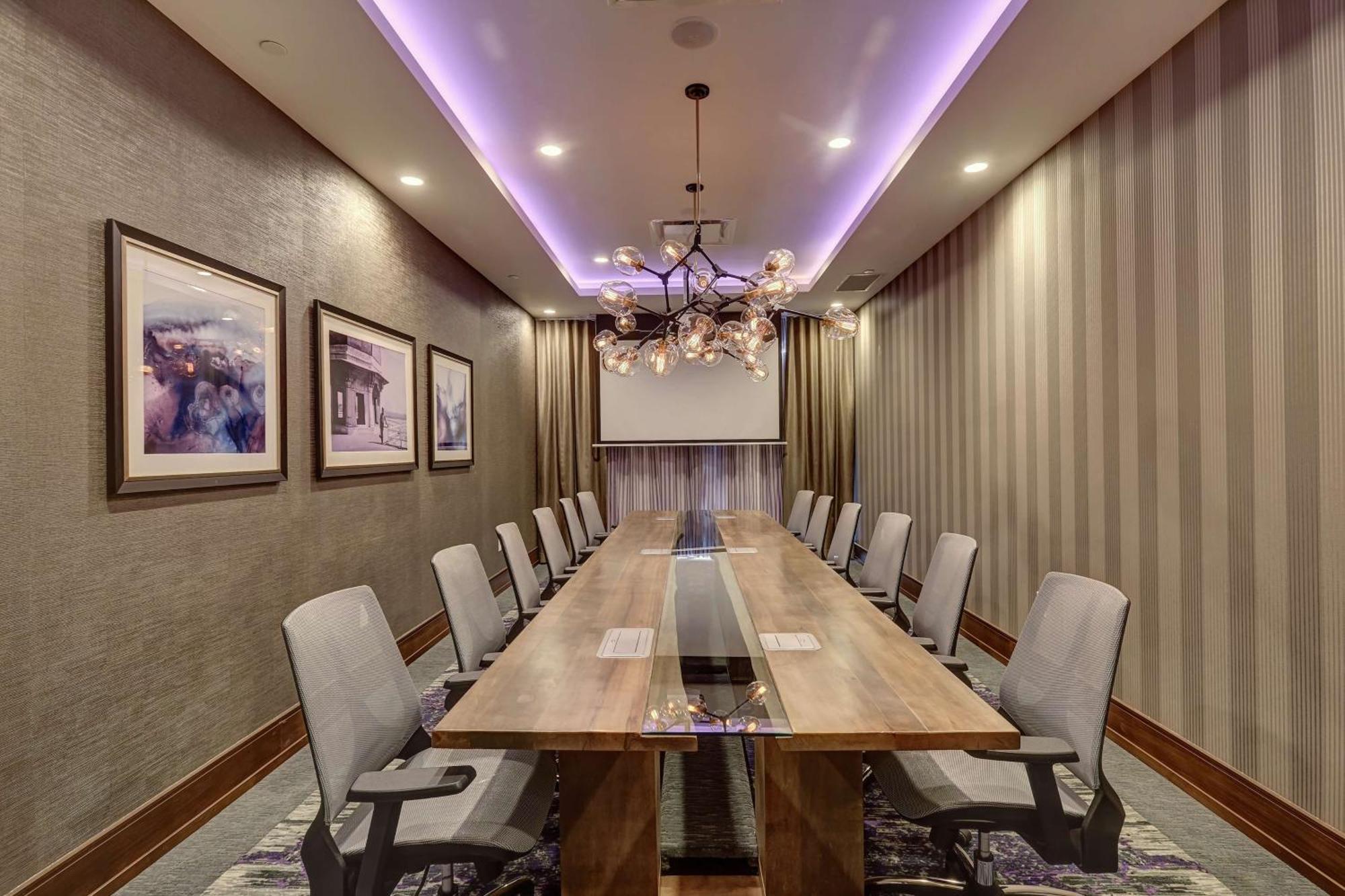 Hilton Garden Inn Toronto/Brampton West, Ontario, Canada Bagian luar foto